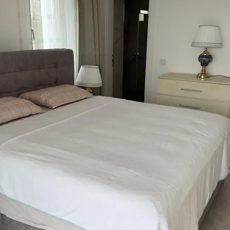 Akasya With Private Pool بوغازيتْشي