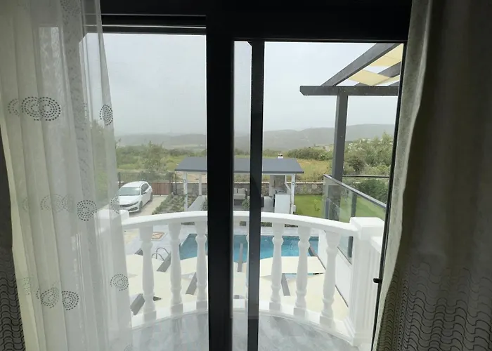 Akasya With Private Pool Bogazici