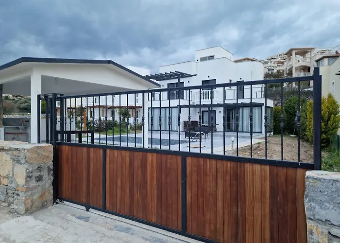 Akasya With Private Pool Villa *